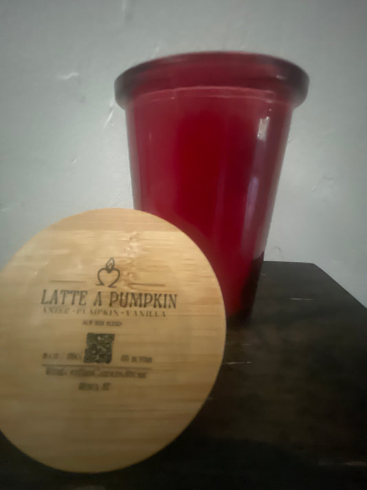 Latte A Pumpkin🎃 (Soy-Blend Candle 6oz & 11.5oz)